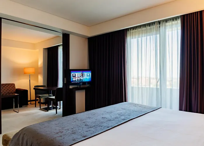 Axis Porto Business & Spa Hotel
